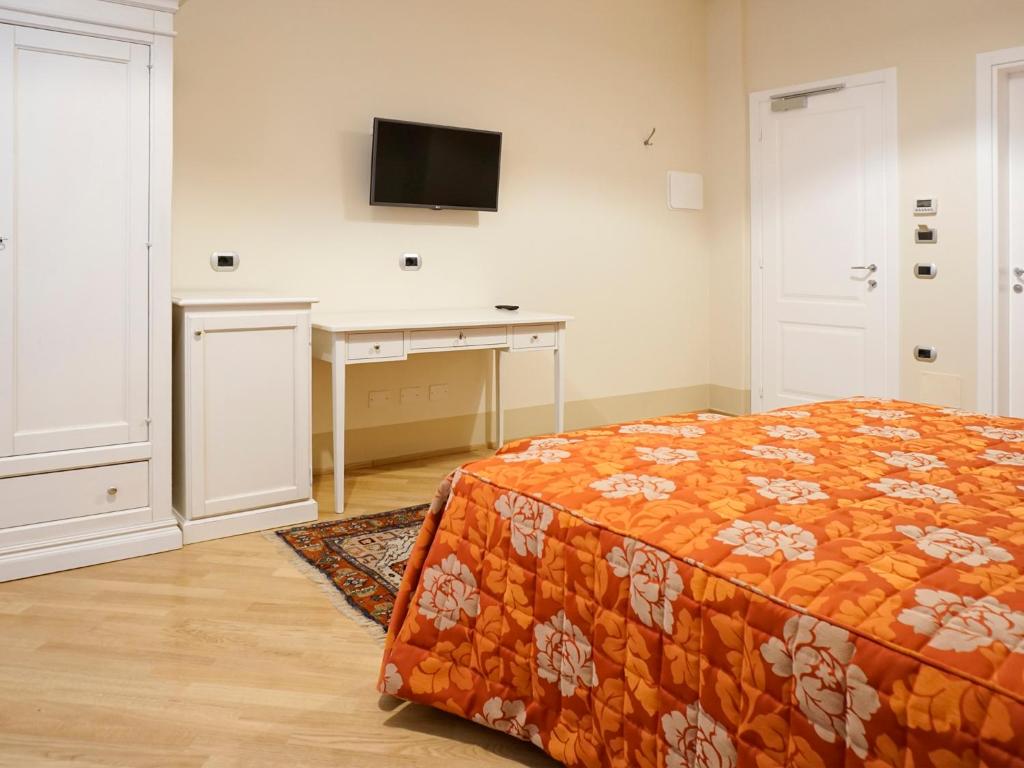 Двухместный (Стандартный двухместный номер с 1 кроватью) гостевого дома Casa Isolani Piazza Maggiore 1.0, Болонья