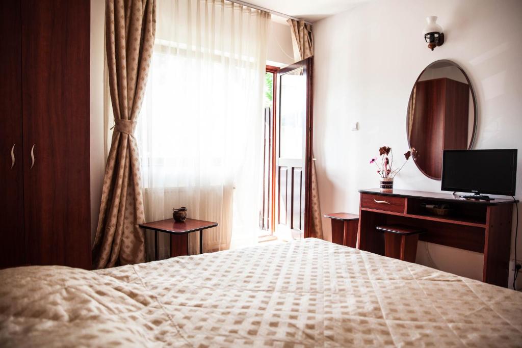 Двухместный (Двухместный номер с 1 кроватью или 2 отдельными кроватями) гостевого дома Pension Marina, Синая