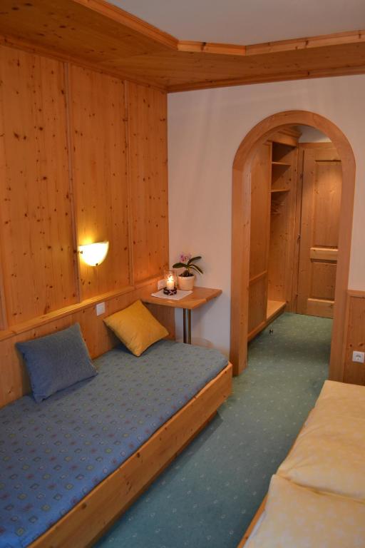 Двухместный (Двухместный номер с 1 кроватью и балконом) гостевого дома Haus Thurner, Ваграйн