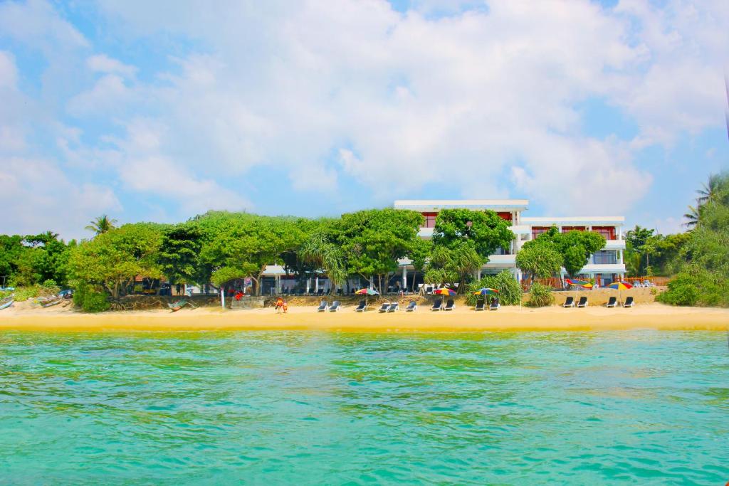 Курортный отель Paradise Beach Resort, Мирисса