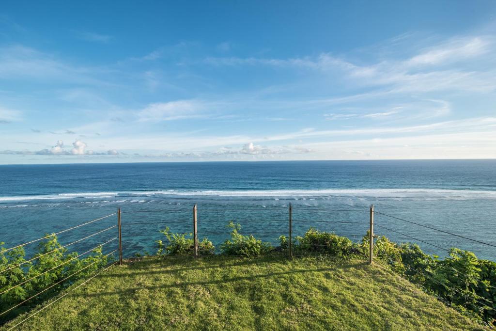 Вилла (Вилла Banyu Biru с видом на океан в комплексе Pandawa Cliff), Pandawa Cliff Edge Ocean View Banyu Biru Villa