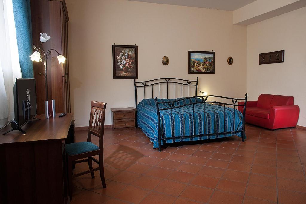 Одноместный (Одноместный номер) отеля Grand Hotel Capodimonte, Неаполь