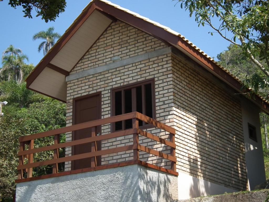 Гостевой дом Pousada Nudista Praia do Pinho, Балнеариу-Камбориу