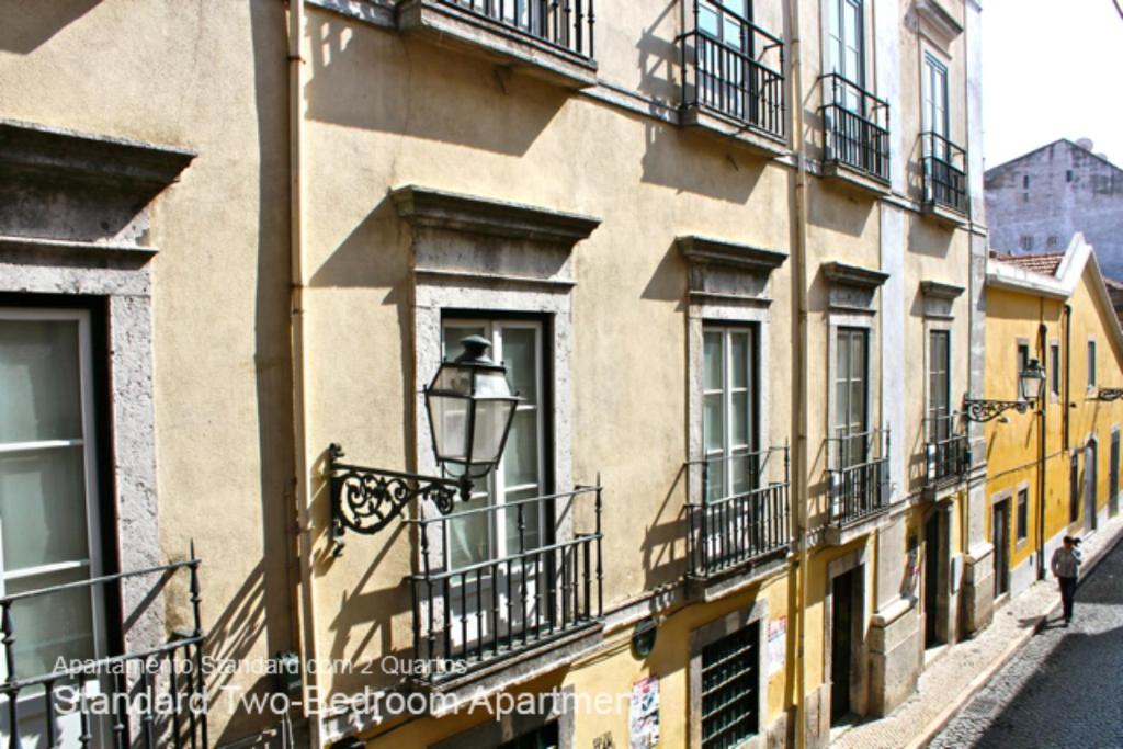 Апартаменты (Standard Three-Bedroom Apartment - Rua da Atalaia nº129), Akicity Bairro Alto Night