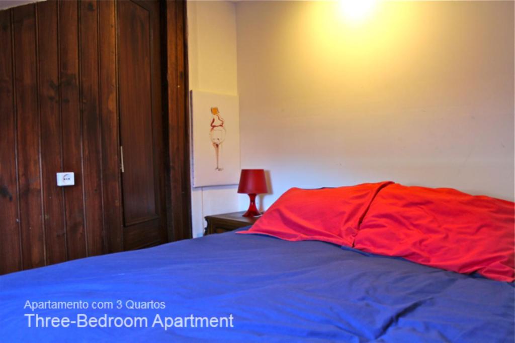 Апартаменты (Апартаменты с 3 спальнями: Rua da Atalaia nº129) апартамента Akicity Bairro Alto Night, Лиссабон