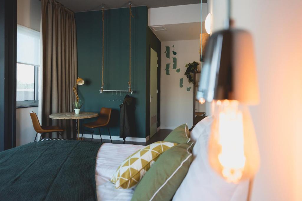 Двухместный (Улучшенный двухместный номер с 1 кроватью или 2 отдельными кроватями) отеля Hotel Nimma, Неймеген