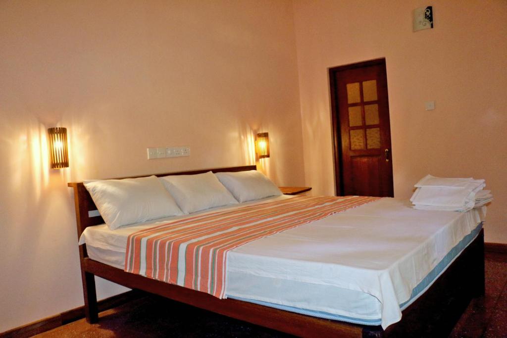 Вилла (Бунгало с 3 спальнями) отеля Lavish Eco Jungle, Тисамахарама