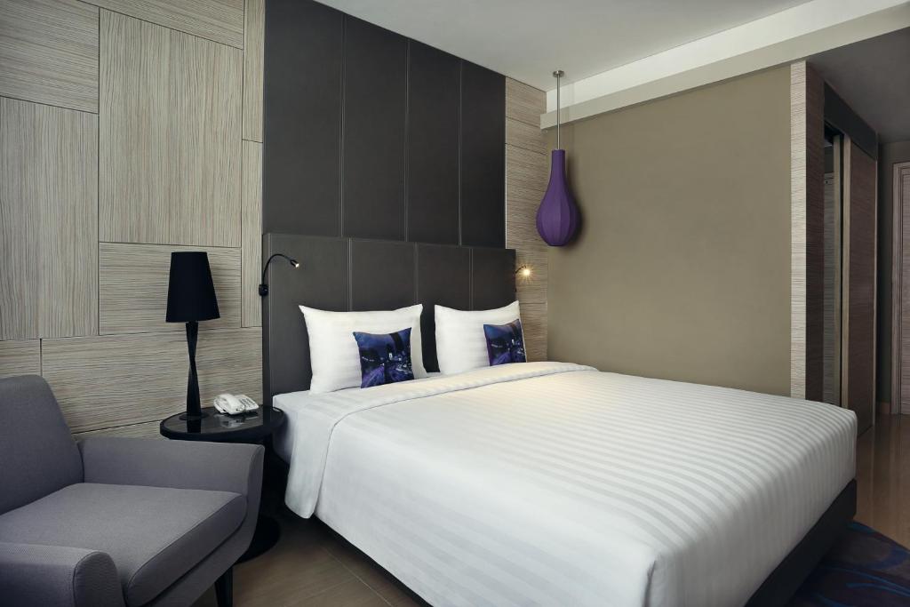 Двухместный (Улучшенный двухместный номер с 1 кроватью), Mercure Jakarta Sabang