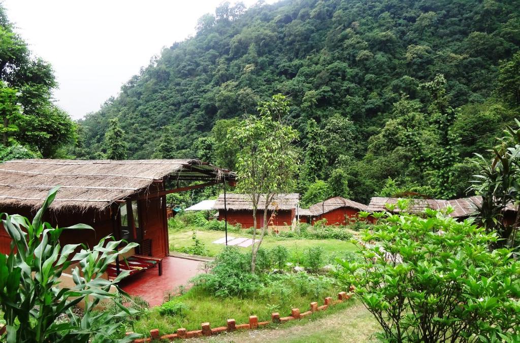 Курортный отель Rishikesh Valley, Ришикеш