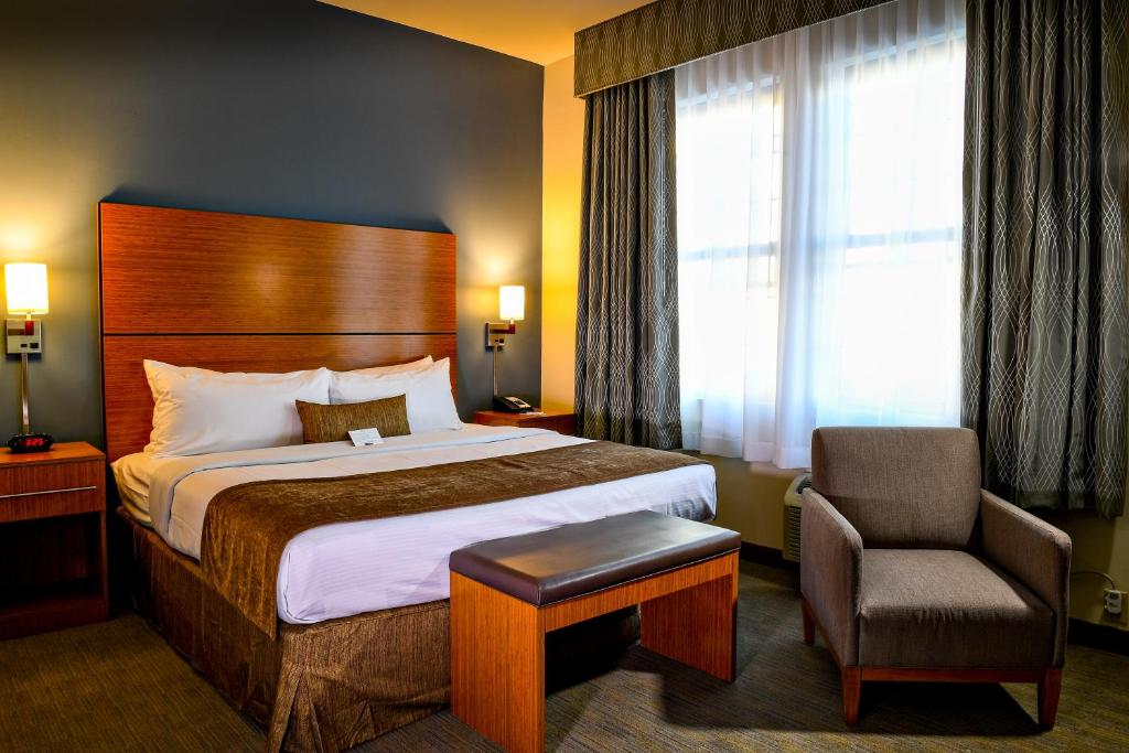 Двухместный (Номер с кроватью размера «king-size») отеля Best Western Plus Philadelphia Convention Center Hotel, Филадельфия