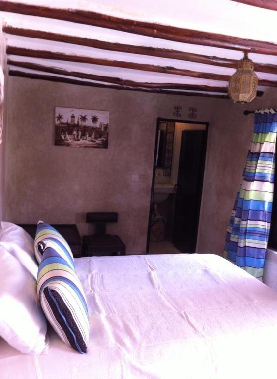 Двухместный (Двухместный номер с 1 кроватью и собственной ванной комнатой) отеля Riad Le Bel Oranger, Марракеш