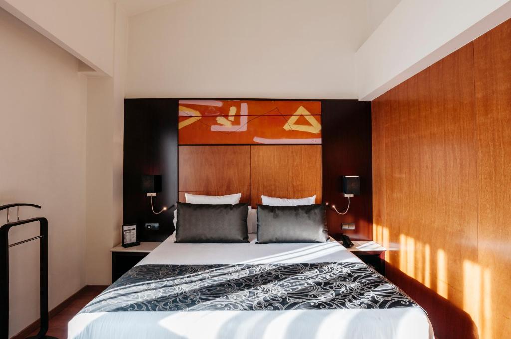 Двухместный (Двухместный номер «Премиум» с 1 кроватью или 2 отдельными кроватями) отеля Hotel Catalonia Brussels, Брюссель