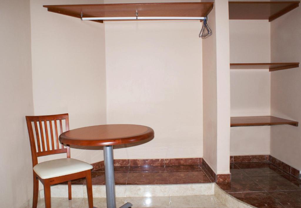 Двухместный (Двухместный номер с 1 кроватью или 2 отдельными кроватями) отеля Hotel San Juan Centro, Вильяэрмоса