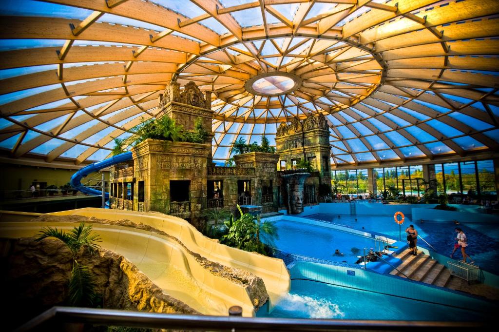 Апартаменты (Двухкомнатные апартаменты) курортного отеля Aquaworld Resort Budapest, Будапешт