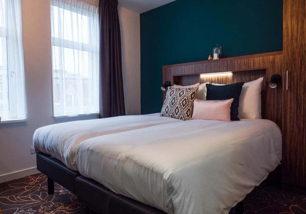 Двухместный (Небольшой двухместный номер с 2 отдельными кроватями) отеля Linden Hotel, Амстердам