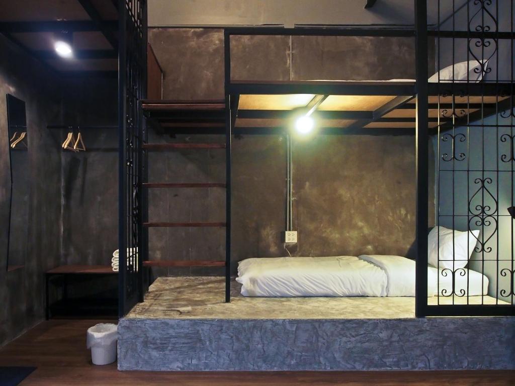 Четырехместный (Четырехместный номер), Silom Space Hostel