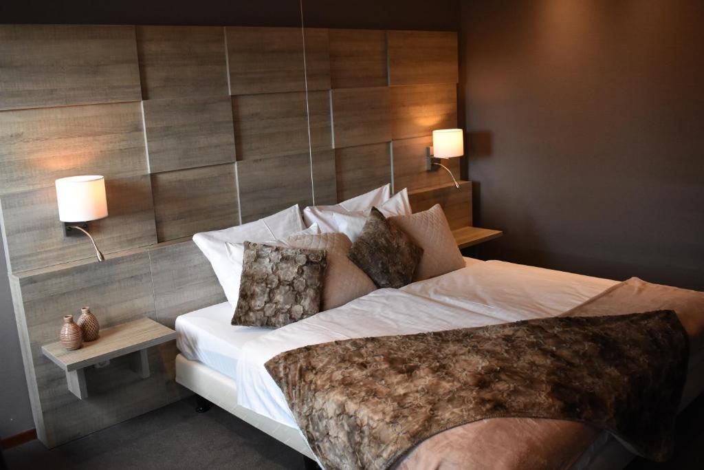 Двухместный (Comfort Double Room - No Wine Cask) отеля Hotel De Vrouwe van Stavoren, Гронинген