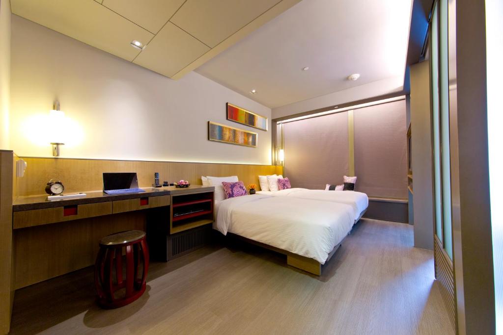 Двухместный (88 Улучшенный двухместный номер с 2 отдельными кроватями) отеля Wanchai 88, Гонконг (город)