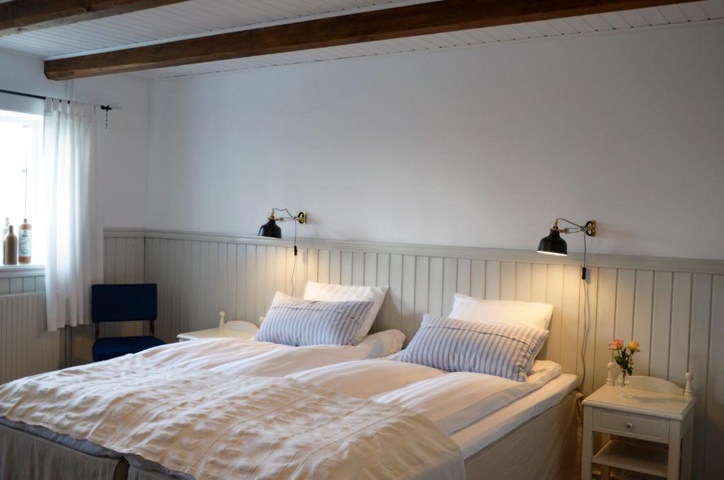 Двухместный (Двухместный номер с 1 кроватью и собственной ванной комнатой вне номера) отеля Torsborgs Gård, Симрисхамн
