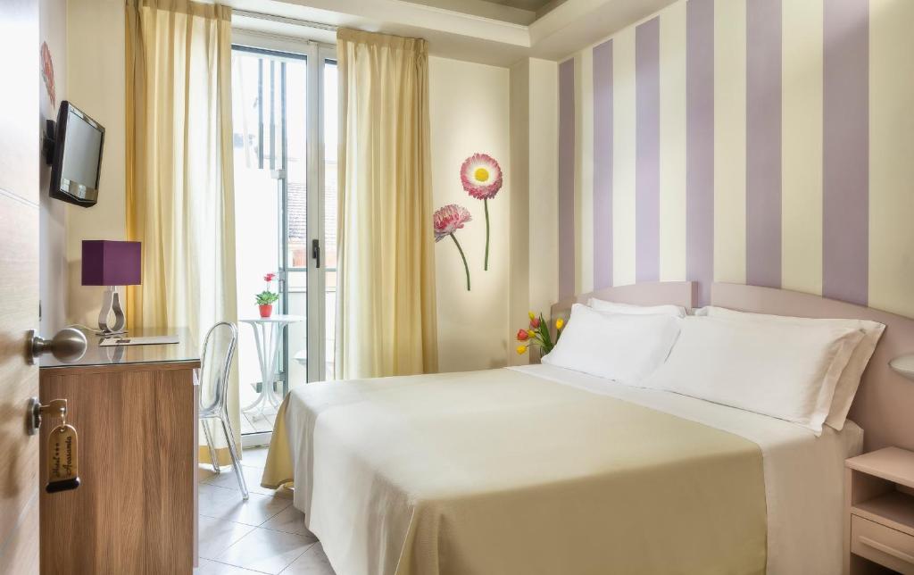 Двухместный (Двухместный номер эконом-класса с 1 кроватью или 2 отдельными кроватями) отеля ACasaMia WelcHome Hotel, Римини