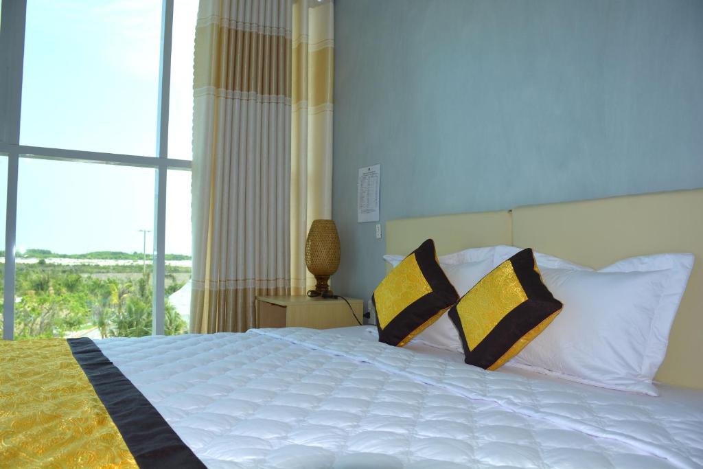 Двухместный (Улучшенный двухместный номер с 1 кроватью) курортного отеля Irelax Bangkok Resort, Фантхьет