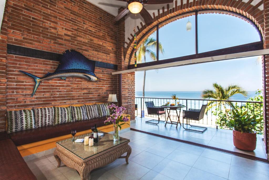 Четырехместный (Люкс с 2 спальнями), Vallarta Shores Beach Hotel