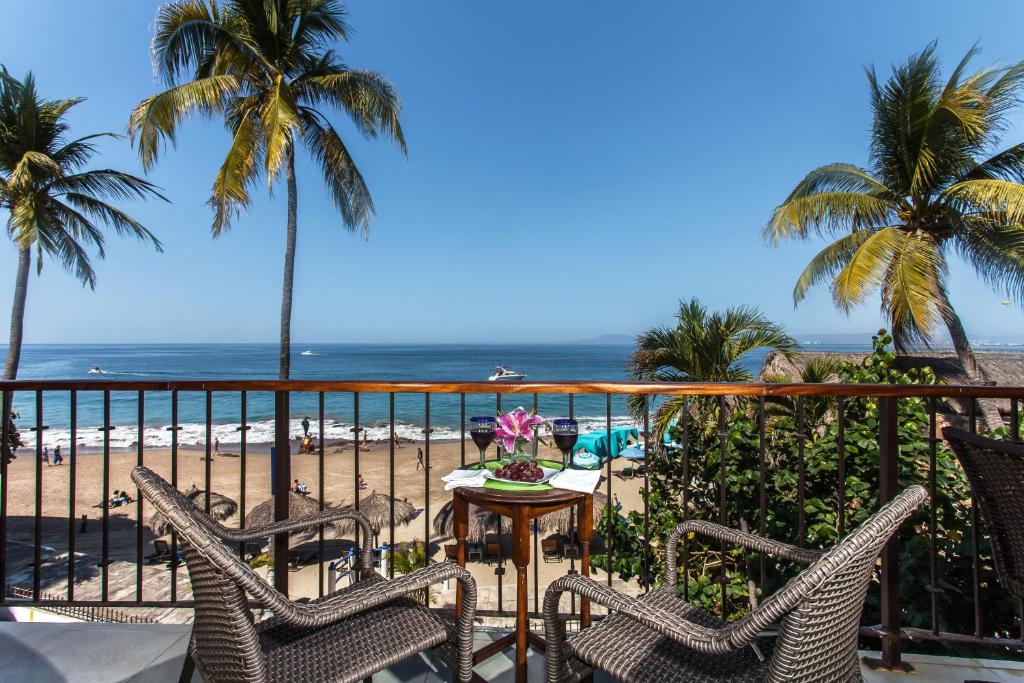 Четырехместный (Люкс с 2 спальнями), Vallarta Shores Beach Hotel