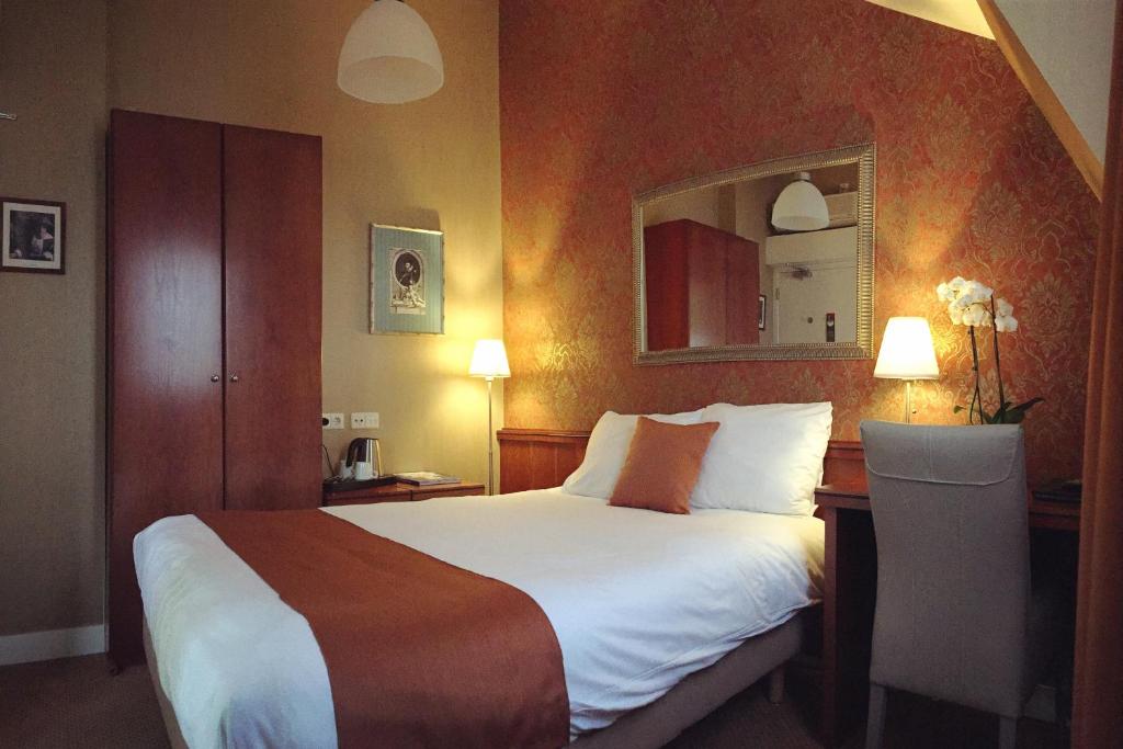 Двухместный (Двухместный номер с 1 кроватью и базовыми удобствами) отеля Hotel Johannes Vermeer Delft, Делфт