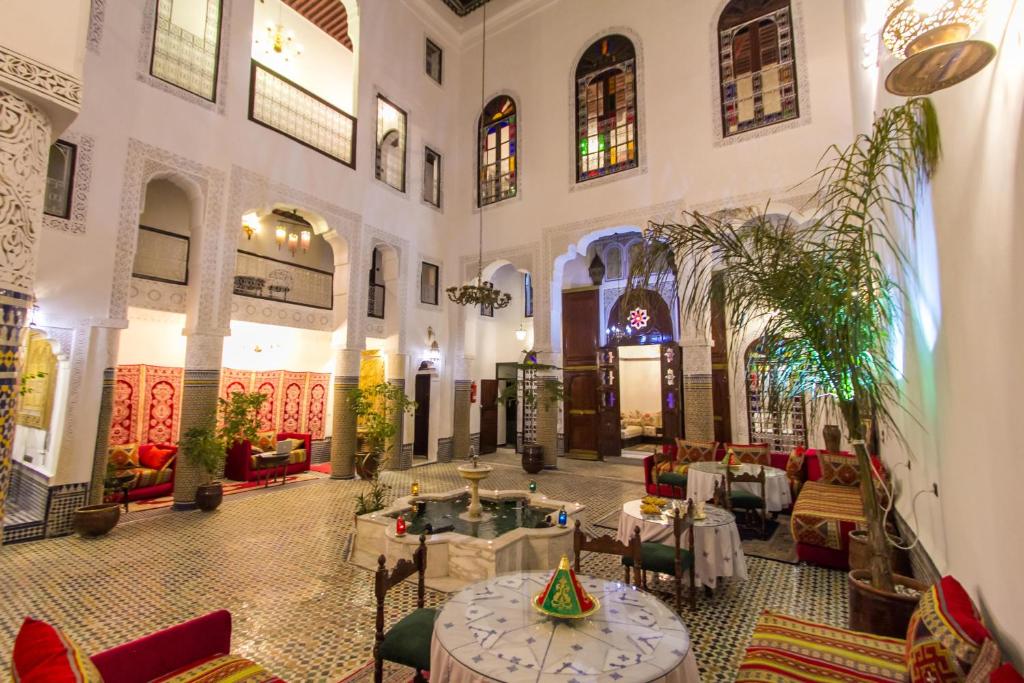 Отель Riad Lalla Zoubida, Фес