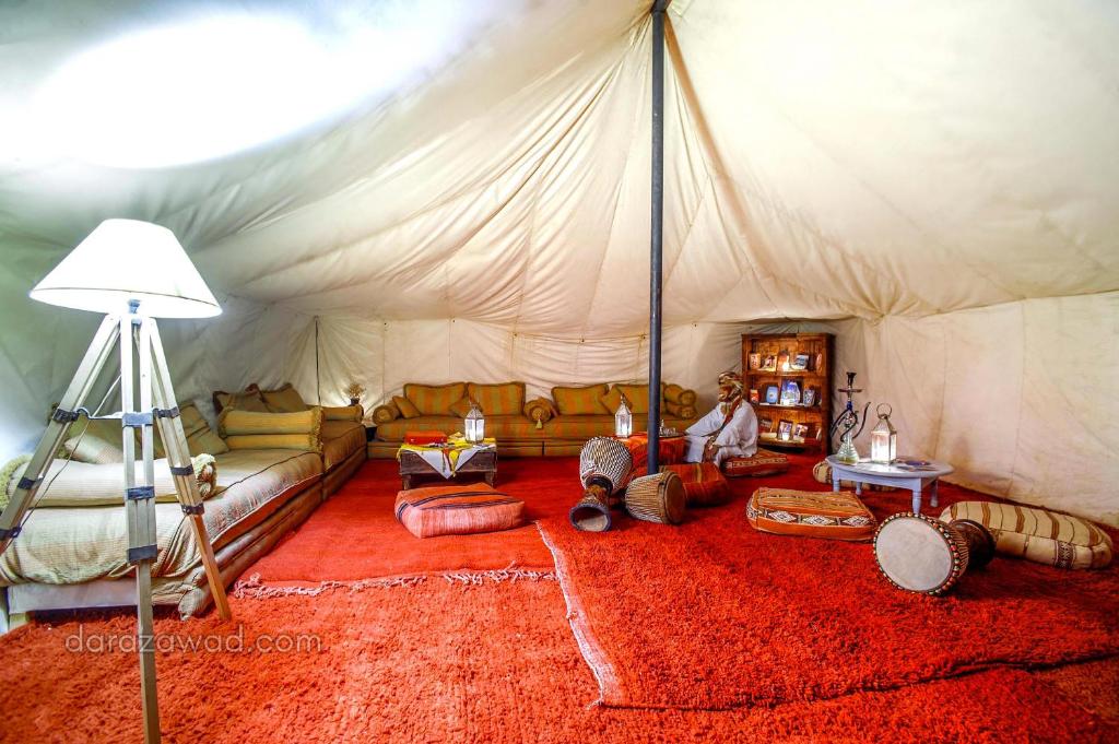 Номер (Шатер Делюкс) отеля Luxury Camp By DAR AZAWAD, Мхамид