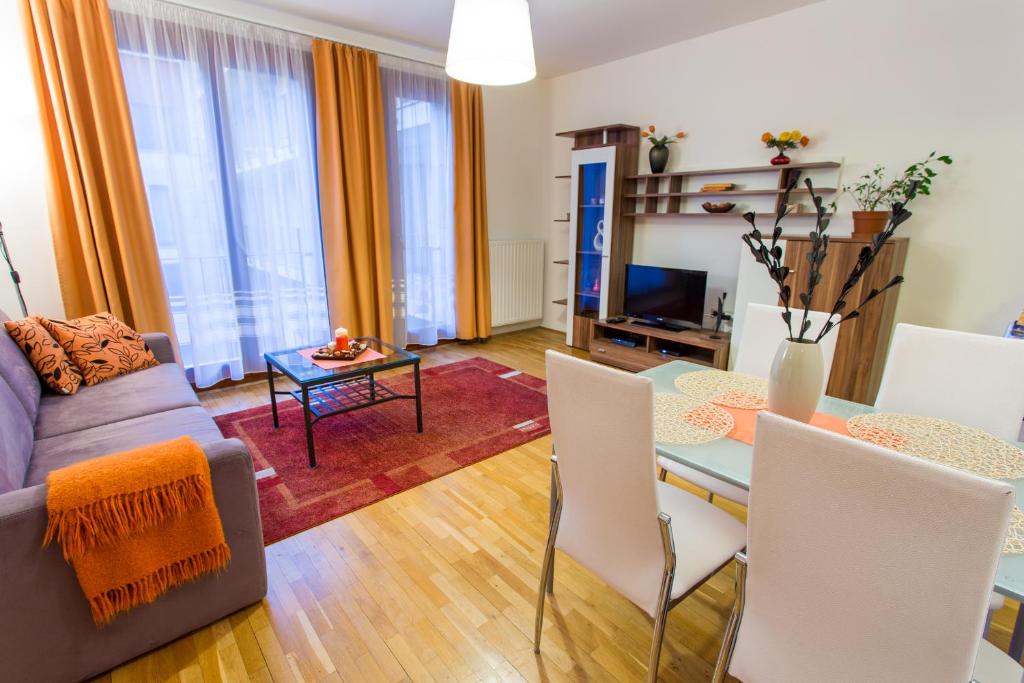 Апартаменты (Апартаменты с 1 спальней, вид на сад), Colours Apartments Budapest