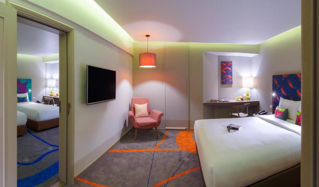 Двухместный (Стандартный двухместный номер с 2 отдельными кроватями) отеля ibis Styles Bangkok Khaosan Viengtai, Бангкок