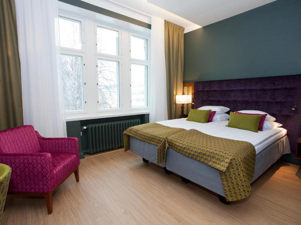 Двухместный (Стандартный двухместный номер с 1 кроватью или 2 отдельными кроватями) отеля Original Sokos Hotel Puijonsarvi, Куопио