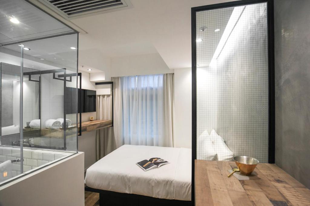 Двухместный (Улучшенный двухместный номер с 1 кроватью) отеля Hotel Hart, Гонконг (город)