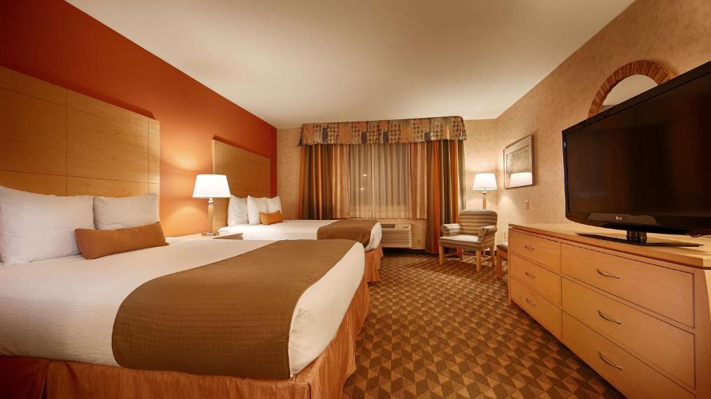 Двухместный (Номер с кроватью размера «queen-size») отеля Best Western Plus North Las Vegas Inn & Suites, Лас-Вегас