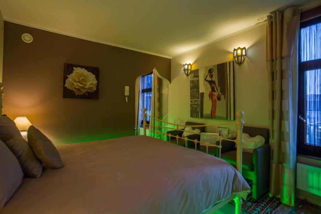 Двухместный (Двухместный номер с 1 кроватью или 2 отдельными кроватями и собственной ванной комнатой) отеля B&B Casablanca, Кортрейк
