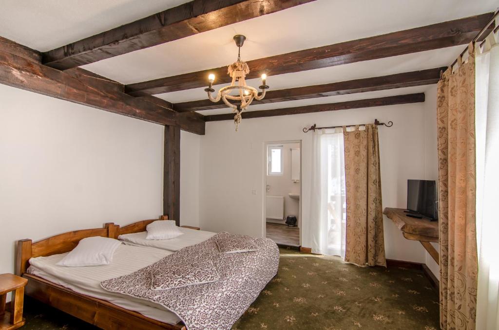 Двухместный (Двухместный номер с 1 кроватью или 2 отдельными кроватями) курортного отеля Resort Cheile Gradistei Moieciu, Моэчиу-де-Сус