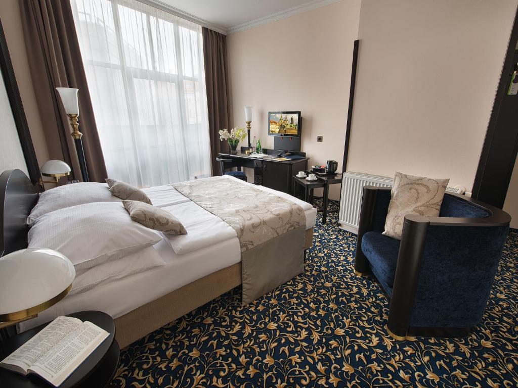 Двухместный (Двухместный номер бизнес-класса с 1 кроватью) отеля Royal Esprit, Прага