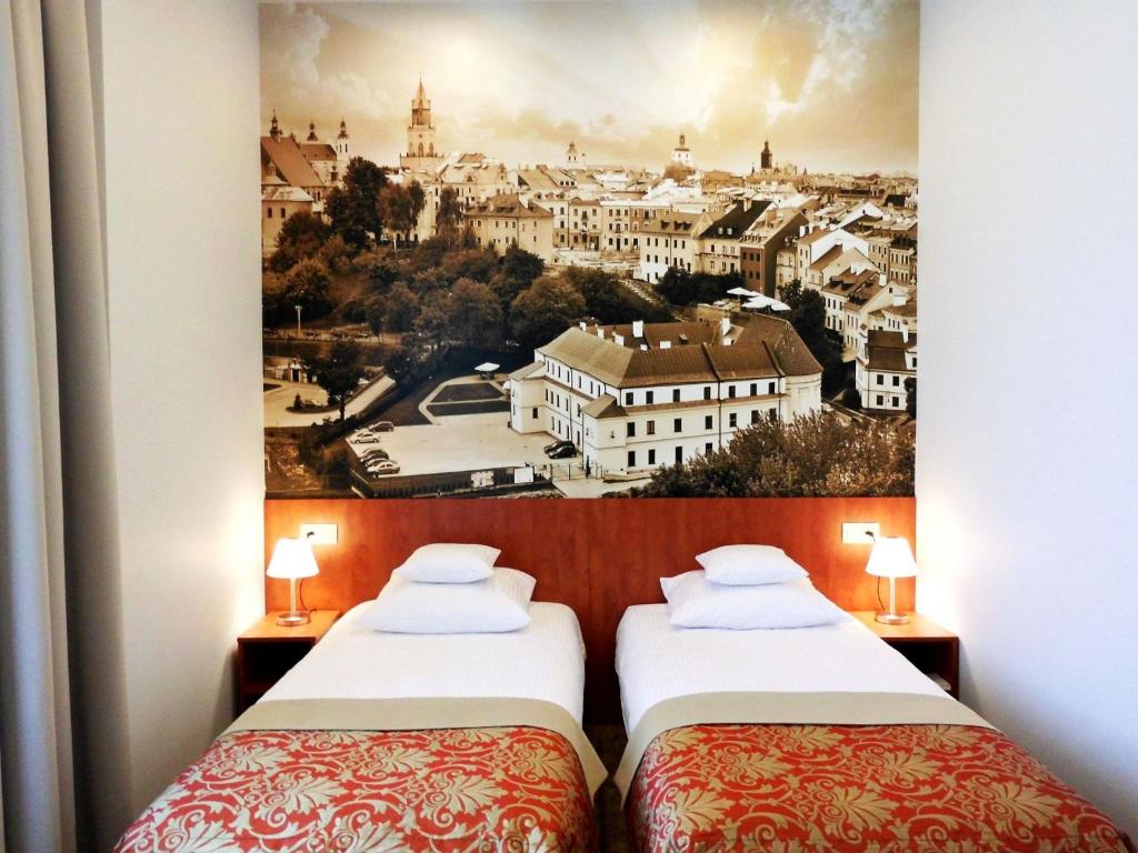 Двухместный (Номер Делюкс с кроватью размера «king-size») отеля Dom na Podwalu, Люблин