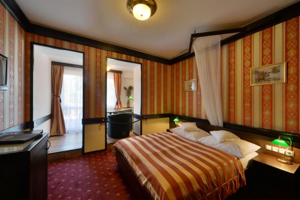 Двухместный (Двухместный номер с 1 кроватью, балконом или террасой) отеля Berg, Старе-Сплавы