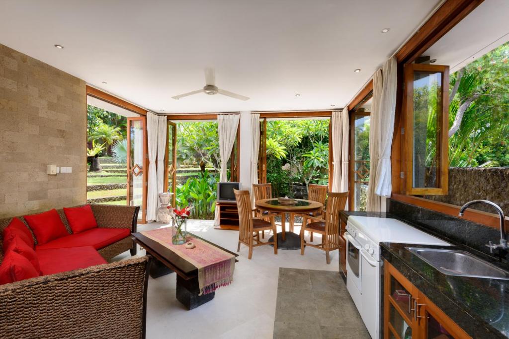 Вилла (Вилла Anggrek с 2 спальнями), Canang Sari Uluwatu Villas Bali