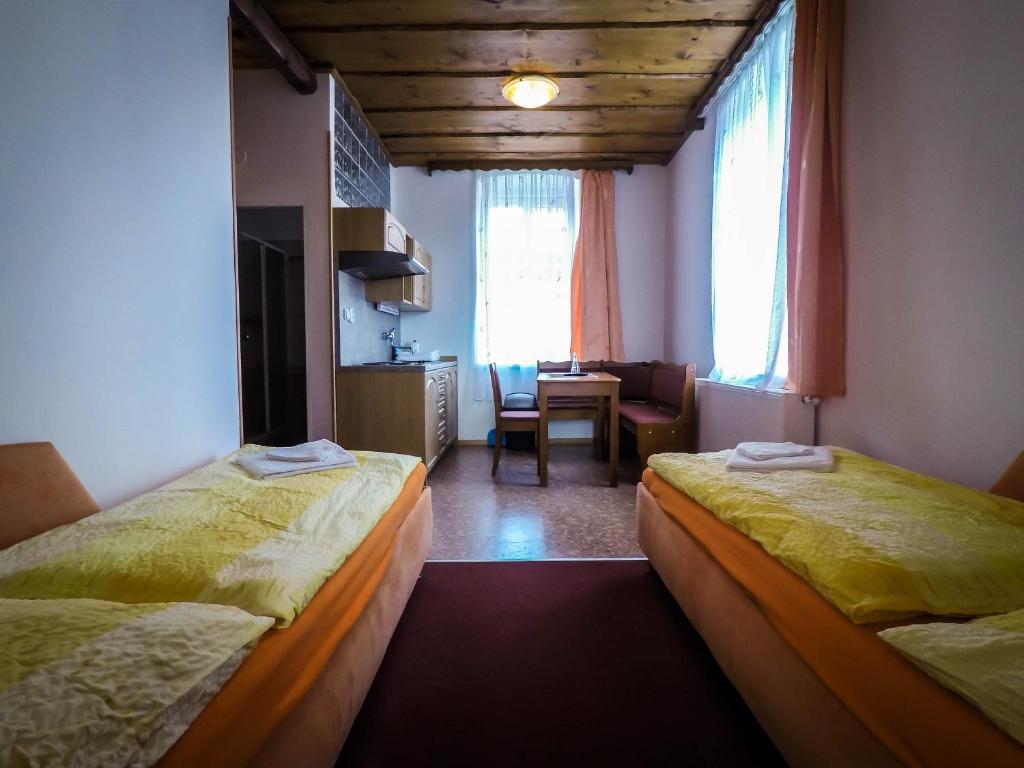 Сьюит (Люкс с 2 спальнями) гостевого дома Kameňák, Горни-Плана