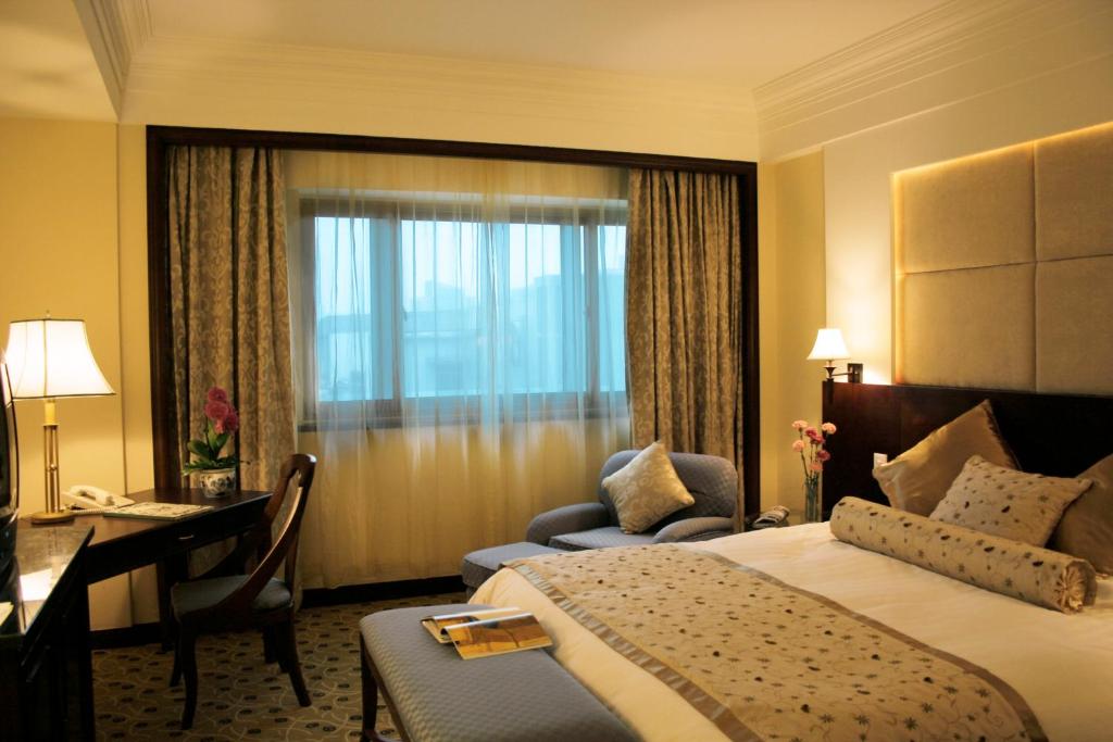 Двухместный (Специальное предложение - Улучшенный двухместный номер с 1 кроватью или 2 отдельными кроватями) отеля The Presidential Beijing, Пекин