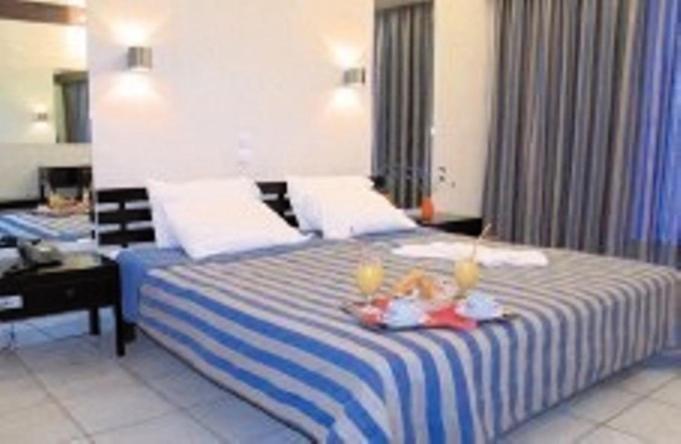 Двухместный (Двухместный номер с 1 кроватью или 2 отдельными кроватями и видом на море) отеля Violetta, Камена-Вурла