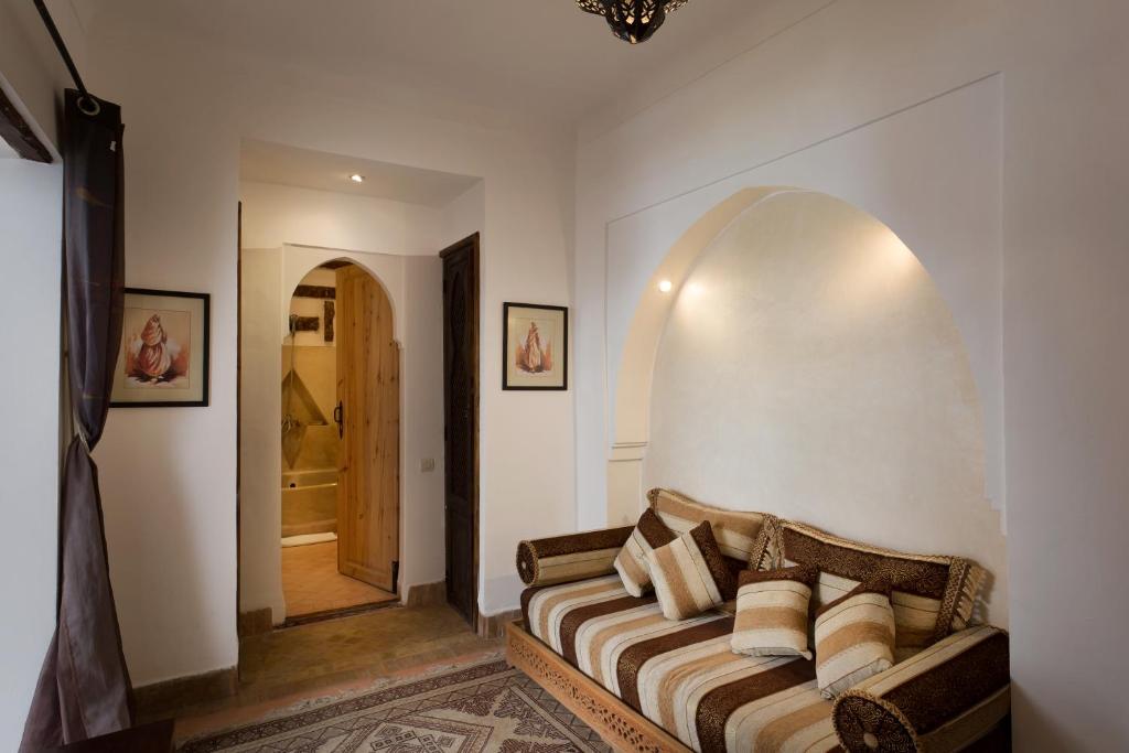 Двухместный (Luxury Double Room Patio View) гостевого дома Riad Jnan El Cadi, Марракеш
