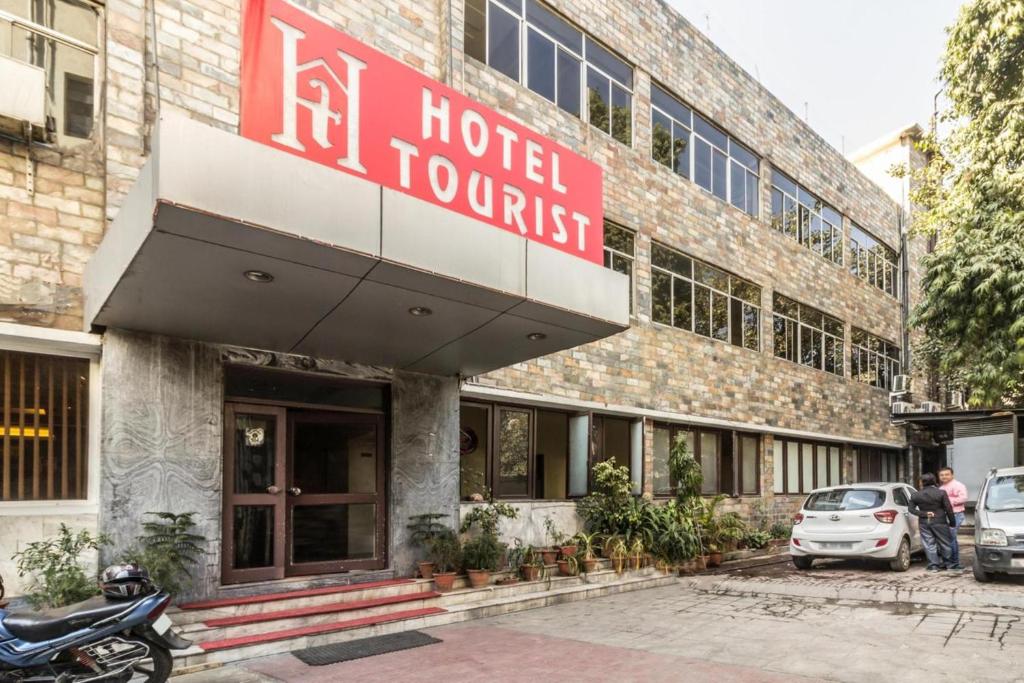 Отель Hotel Tourist, Нью-Дели