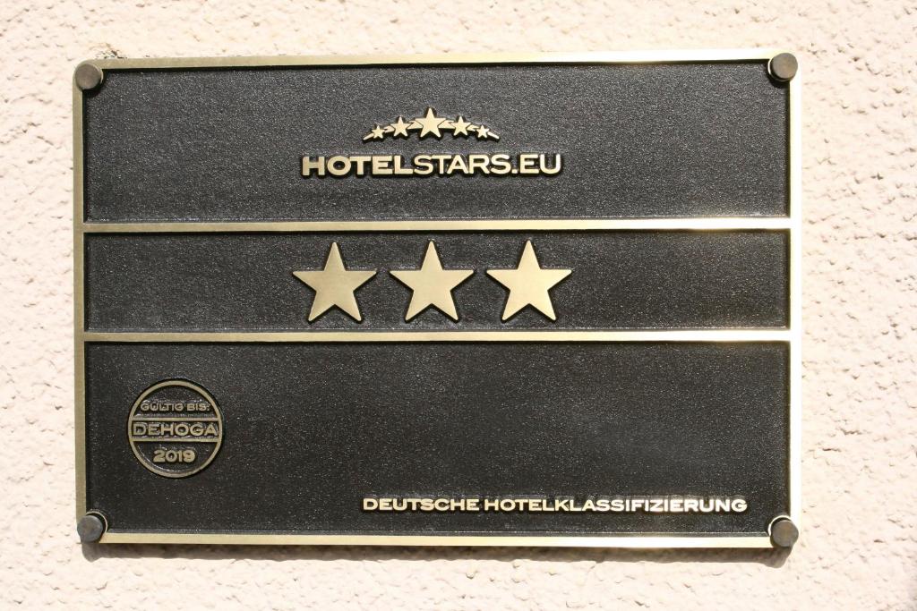 Двухместный (Двухместный с 1 кроватью или 2 отдельными кроватями и душем) отеля Gästehaus Am Weberplatz, Дрезден