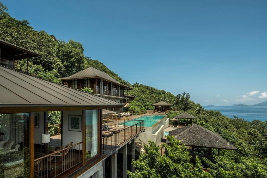 Вилла (Вилла Residence с 4 спальнями с 1 кроватью размера «king-size» в каждой), Four Seasons Resort Seychelles