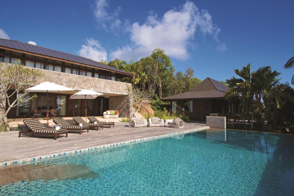 Вилла (Вилла Residence с 3 спальнями) курортного отеля Four Seasons Resort Seychelles, Такамака