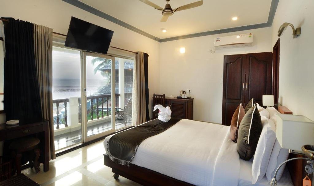 Двухместный (Улучшенный номер с видом на море) курортного отеля B'Canti Boutique Beach Resort, Варкала